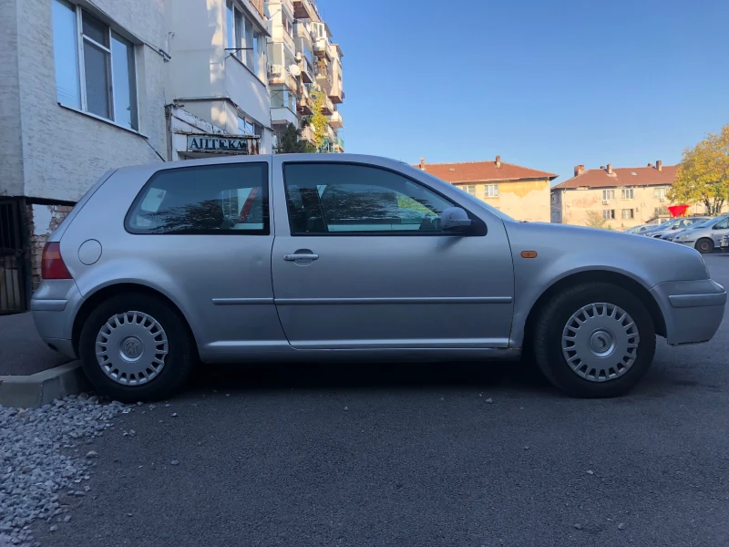 VW Golf 4, снимка 3 - Автомобили и джипове - 47735610