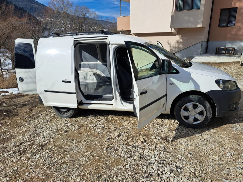 VW Caddy, снимка 2 - Автомобили и джипове - 48810816