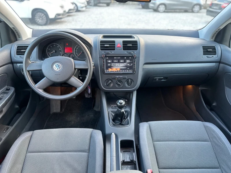 VW Golf 1.4 FSI, снимка 6 - Автомобили и джипове - 49227235