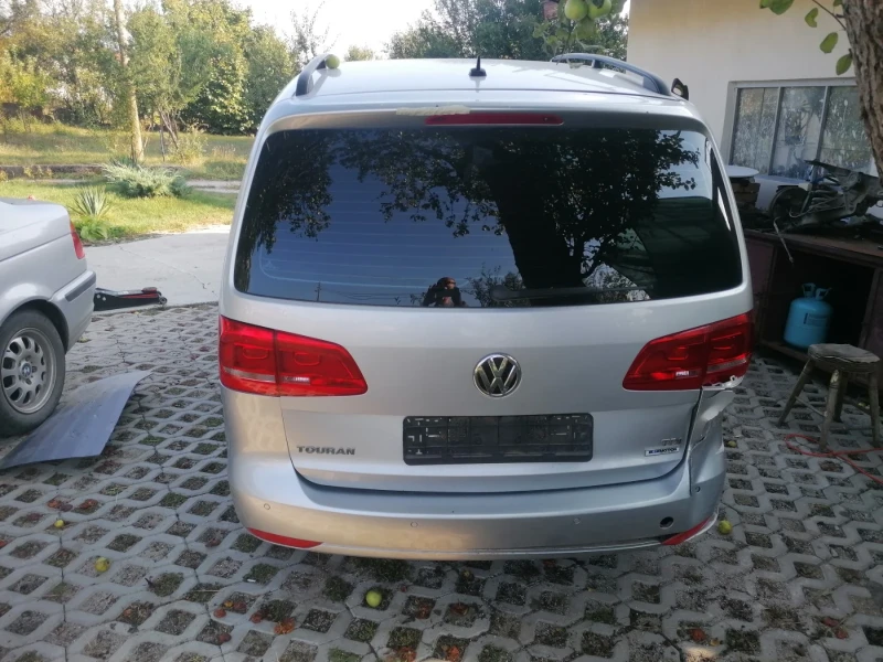 VW Touran, снимка 2 - Автомобили и джипове - 49426998