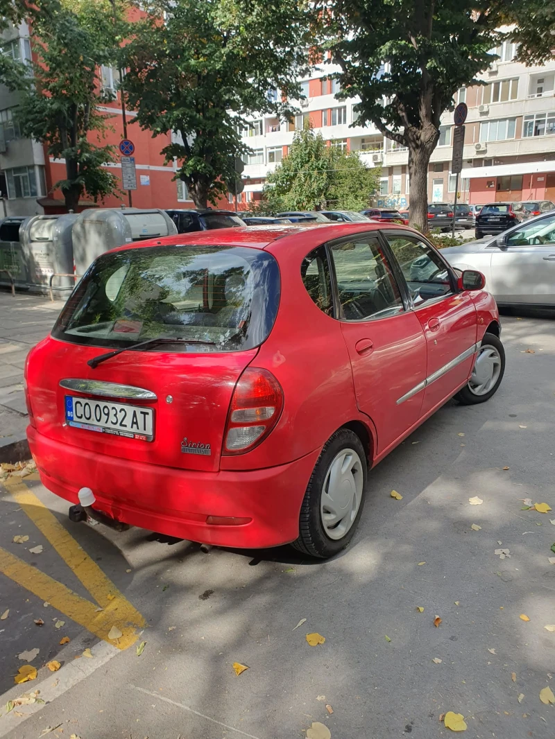 Daihatsu Sirion 1.0, снимка 5 - Автомобили и джипове - 52327301