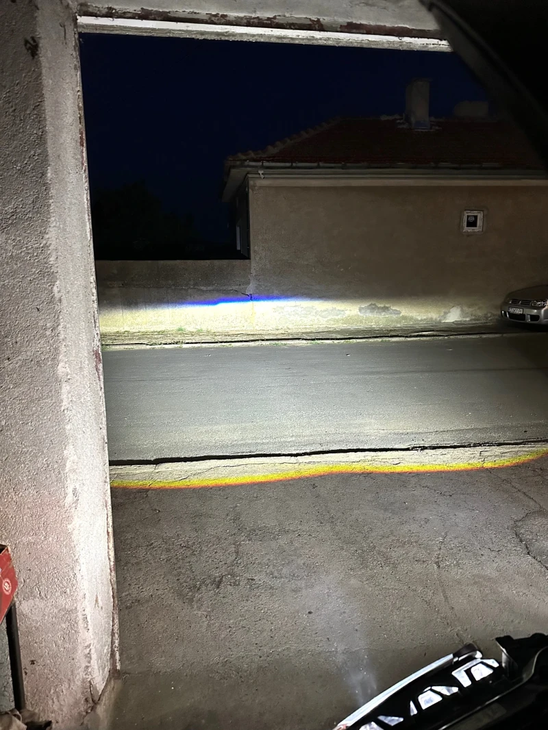 BMW 330, снимка 12 - Автомобили и джипове - 52836038