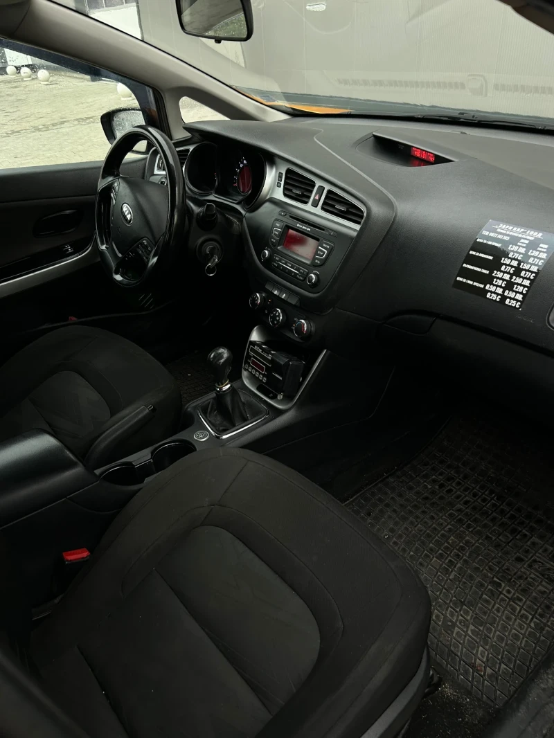 Kia Ceed 1.4 всичко платено, снимка 7 - Автомобили и джипове - 53222101