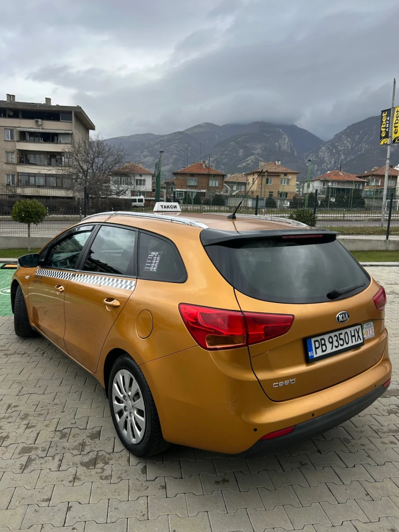 Kia Ceed 1.4 всичко платено, снимка 4 - Автомобили и джипове - 53222101