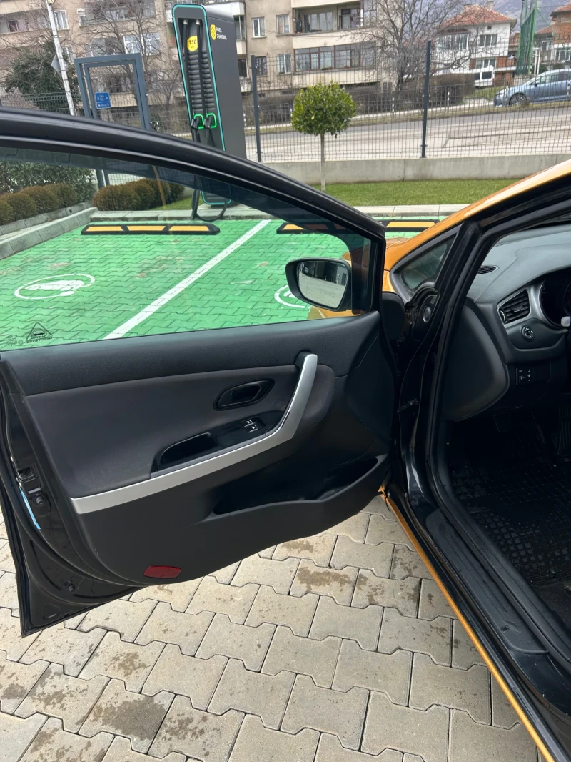 Kia Ceed 1.4 всичко платено, снимка 14 - Автомобили и джипове - 53222101