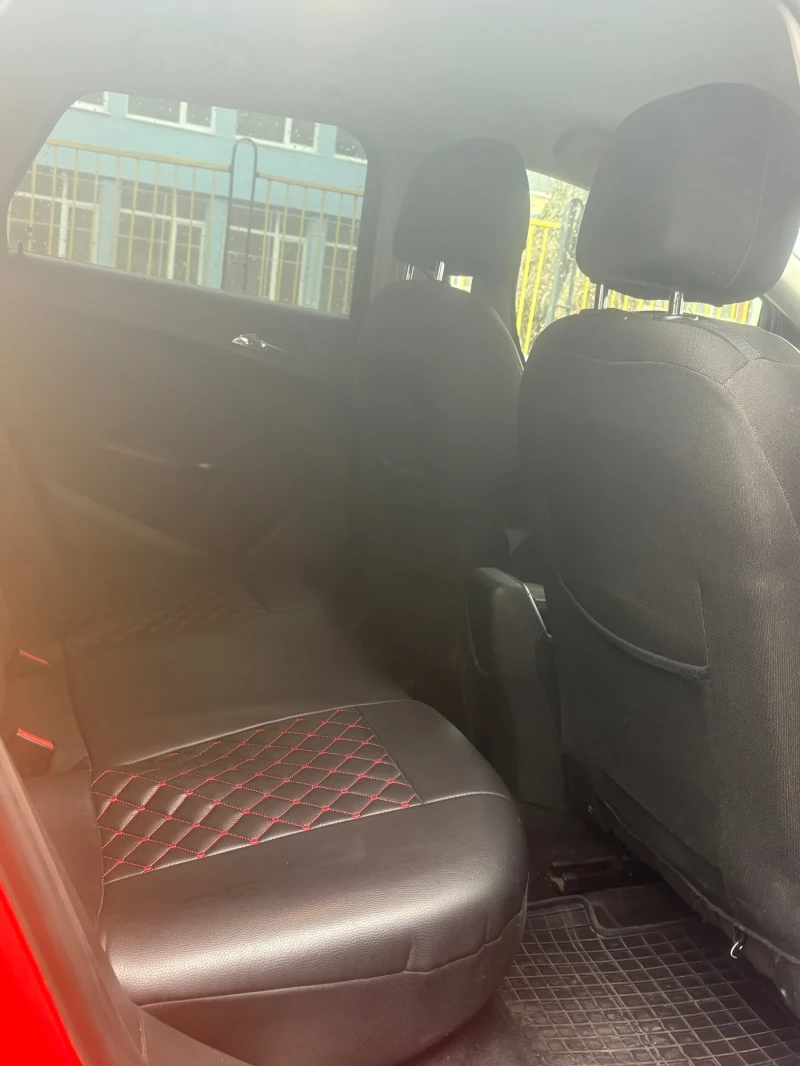 Opel Astra, снимка 10 - Автомобили и джипове - 53291306