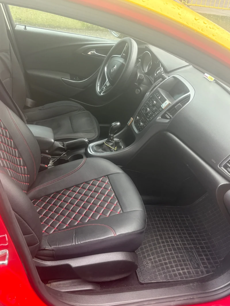 Opel Astra, снимка 8 - Автомобили и джипове - 53291306