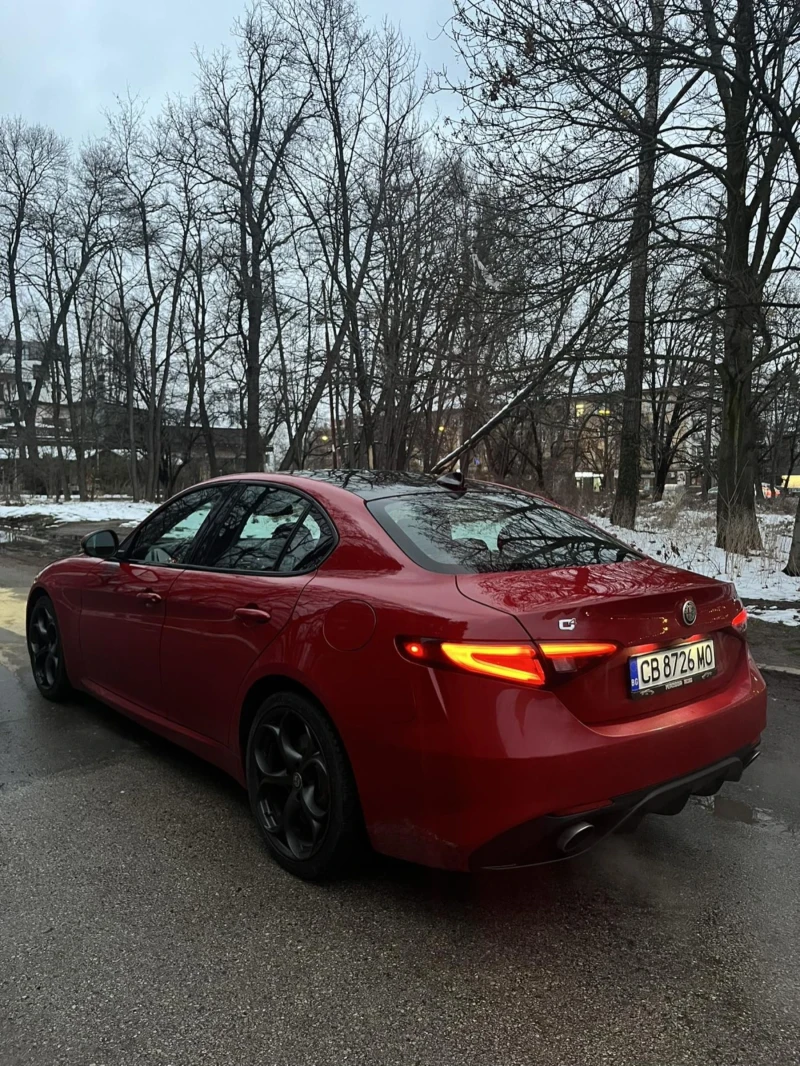 Alfa Romeo Giulia Ti, снимка 2 - Автомобили и джипове - 53580674
