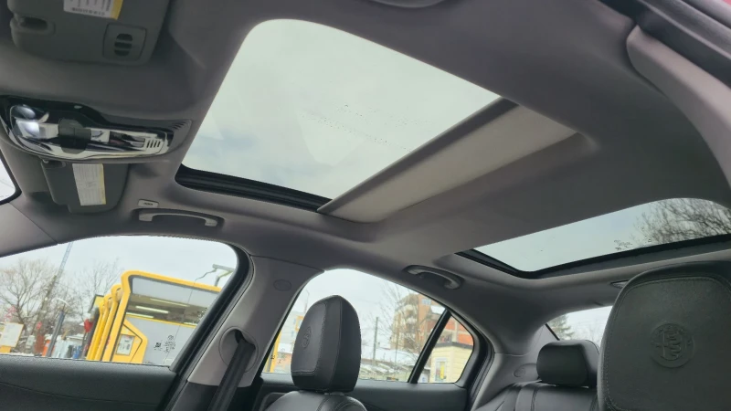 Alfa Romeo Giulia, снимка 9 - Автомобили и джипове - 53580674