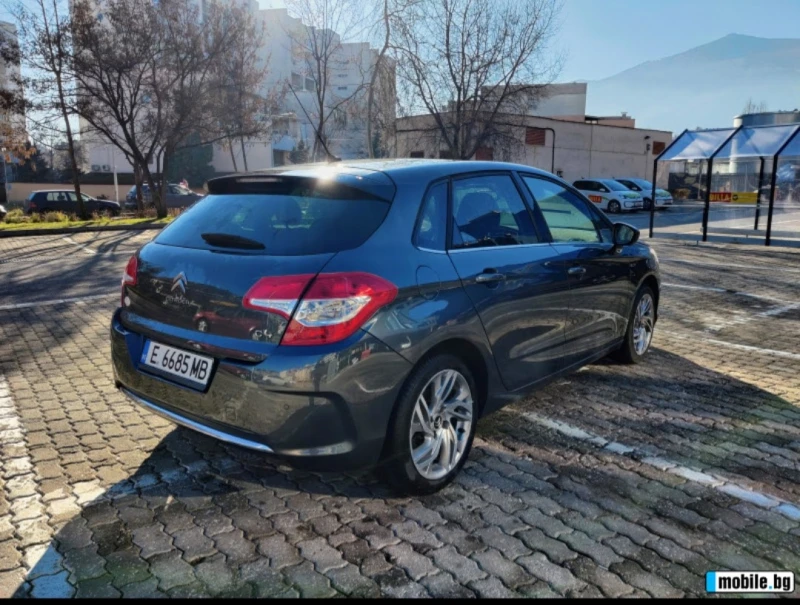 Citroen C4 1.6 Автоматик Масаж Exlusive, снимка 5 - Автомобили и джипове - 53588664