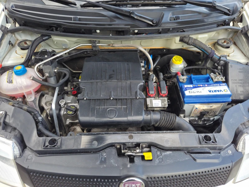 Fiat Panda 1.4 Natural Power* КАТО НОВА, снимка 15 - Автомобили и джипове - 53597948