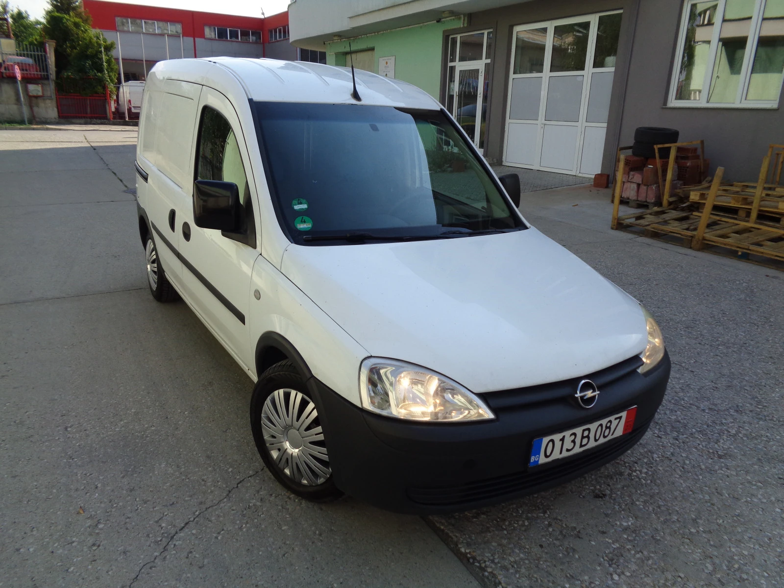 Opel Combo 1, 3MJT-ЛИЗИНГ - изображение 3