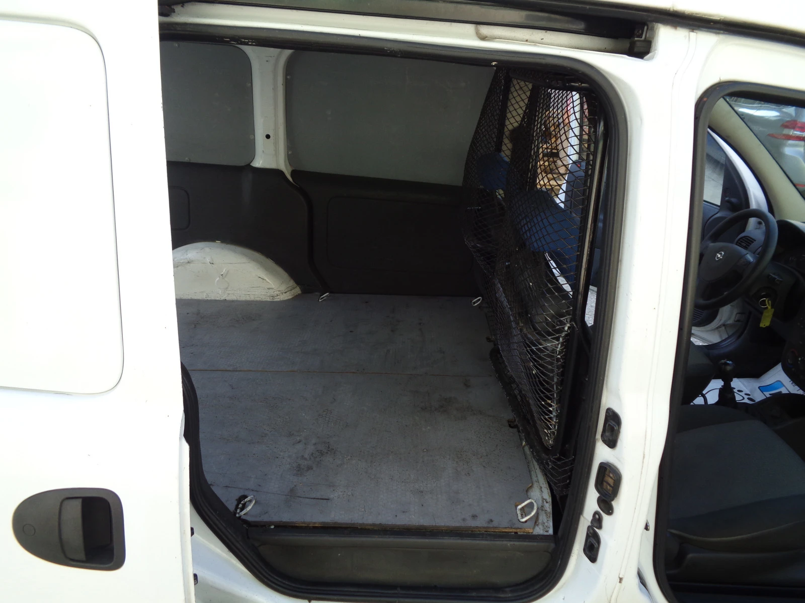Opel Combo 1, 3MJT-ЛИЗИНГ | Mobile.bg — изображение 12