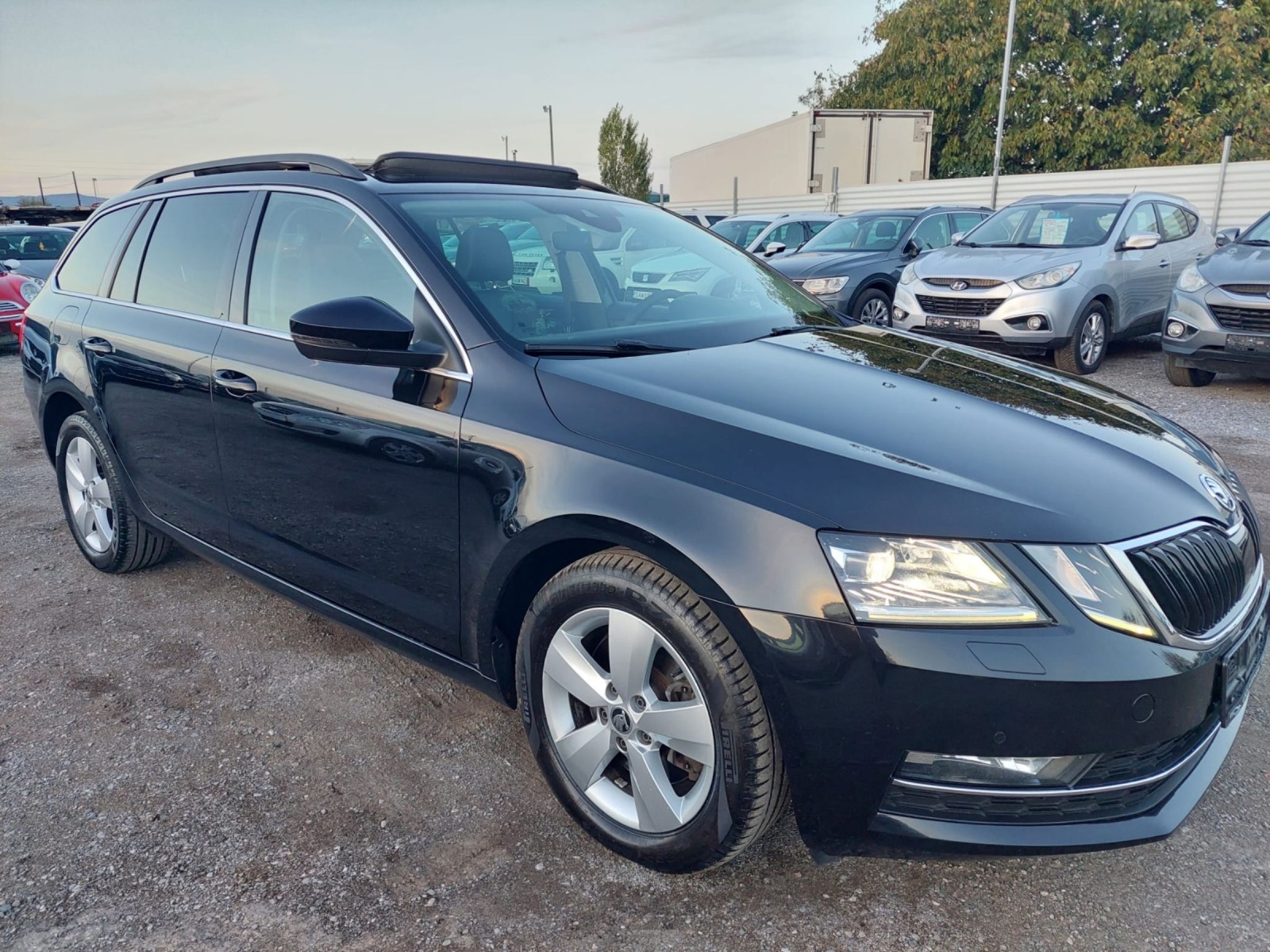 Skoda Octavia - [1] 