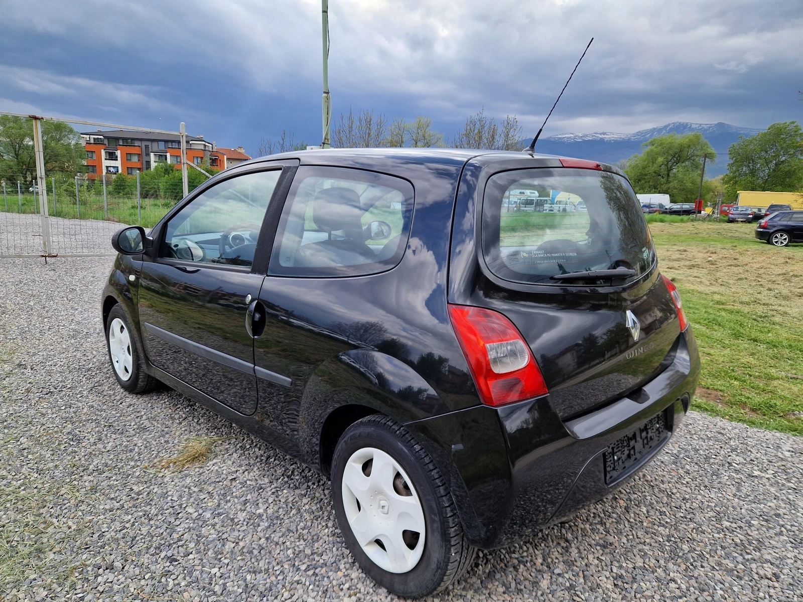Renault Twingo 1.5DCi ОТЛИЧНО - изображение 3