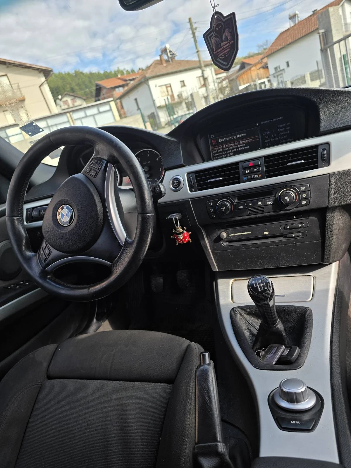 BMW 320 2000 - изображение 6