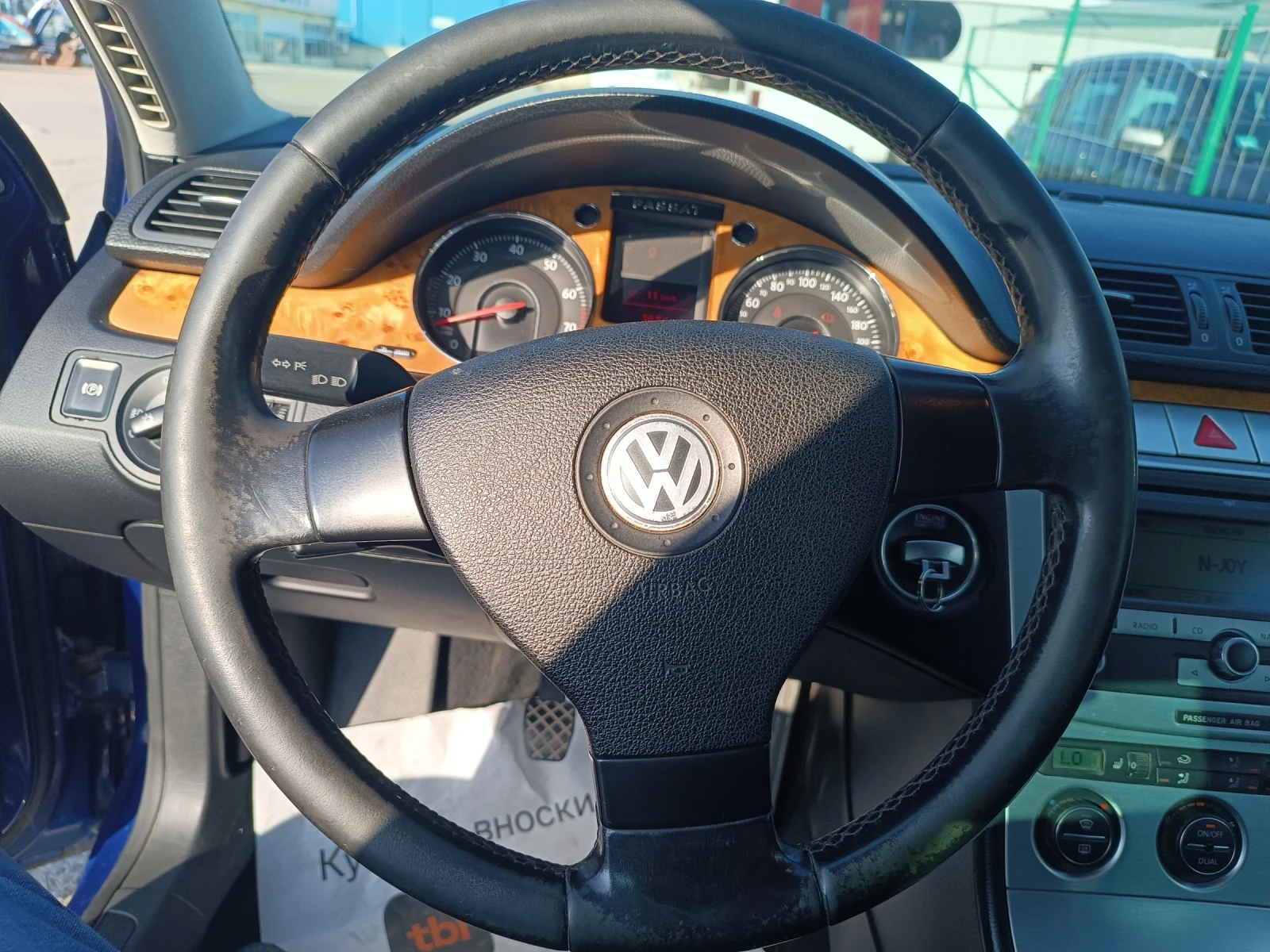 VW Passat 2.0i, HIGH LINE, LUX изпълнение, ЛИЗИНГ  - изображение 8