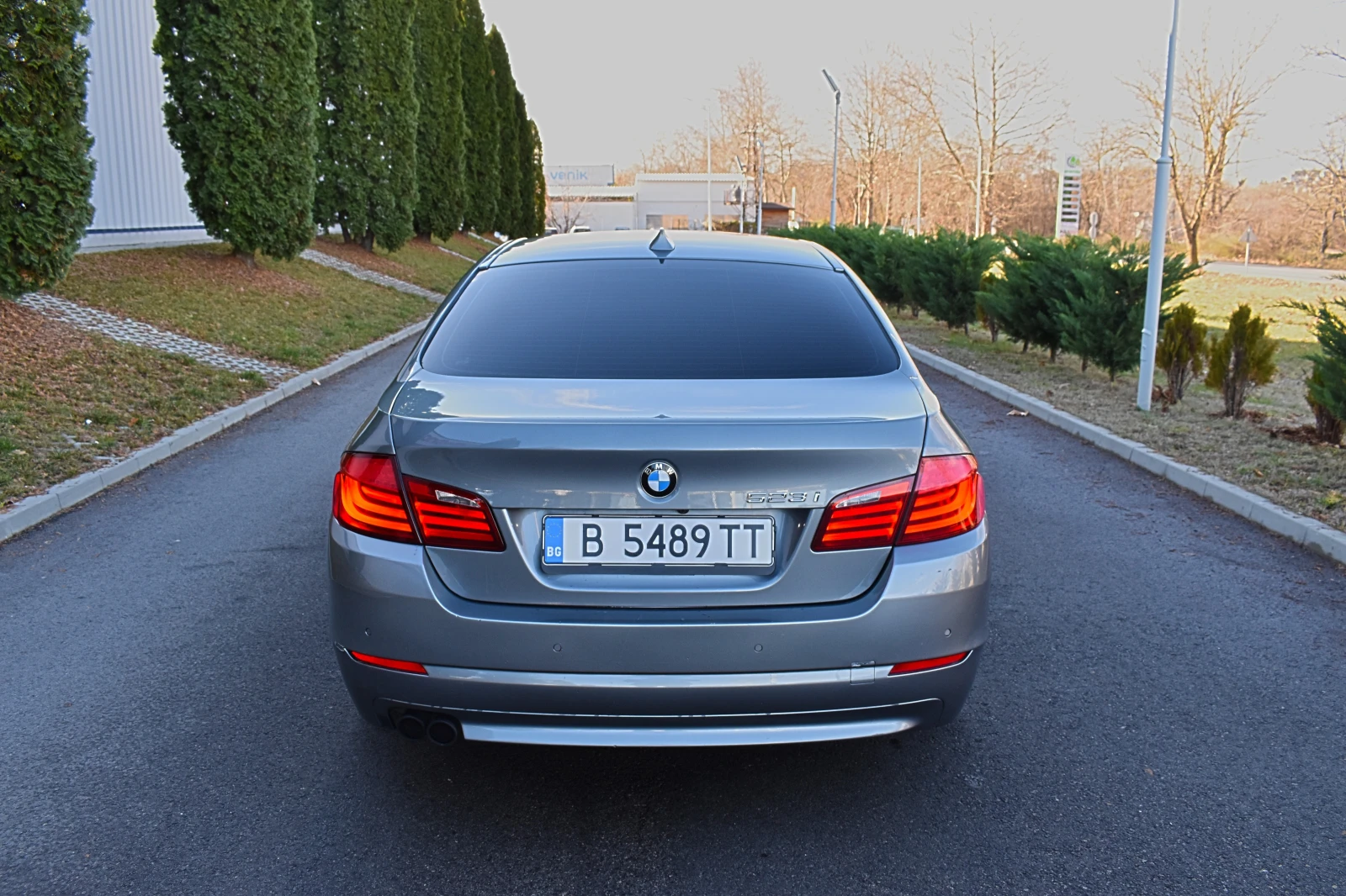 BMW 523 3000 куб. SAT F1 - изображение 5