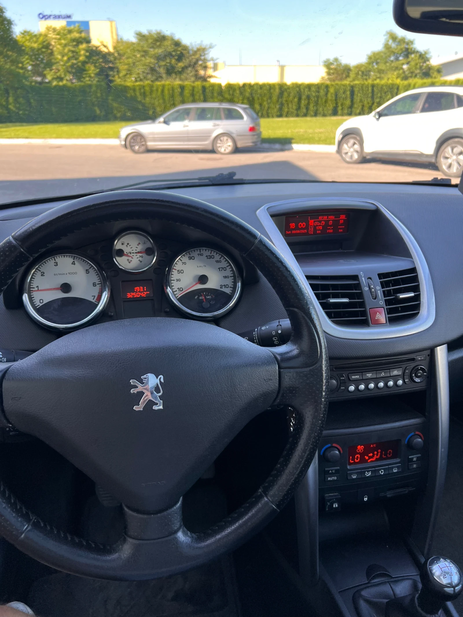 Peugeot 207 1.6 120к.с - изображение 4