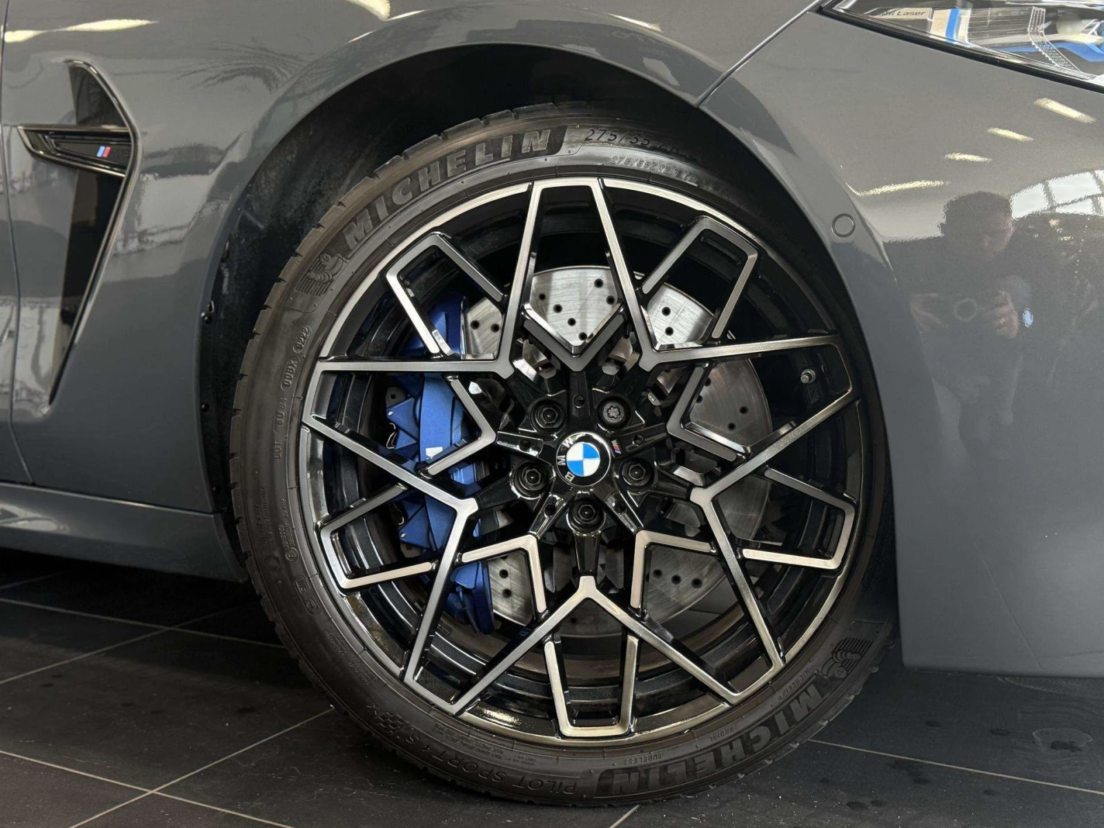 BMW M8 Competition - изображение 4