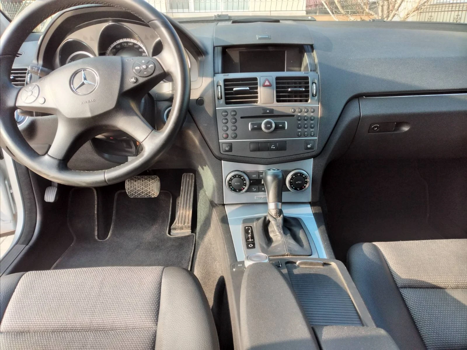 Mercedes-Benz C 200  | Mobile.bg   11