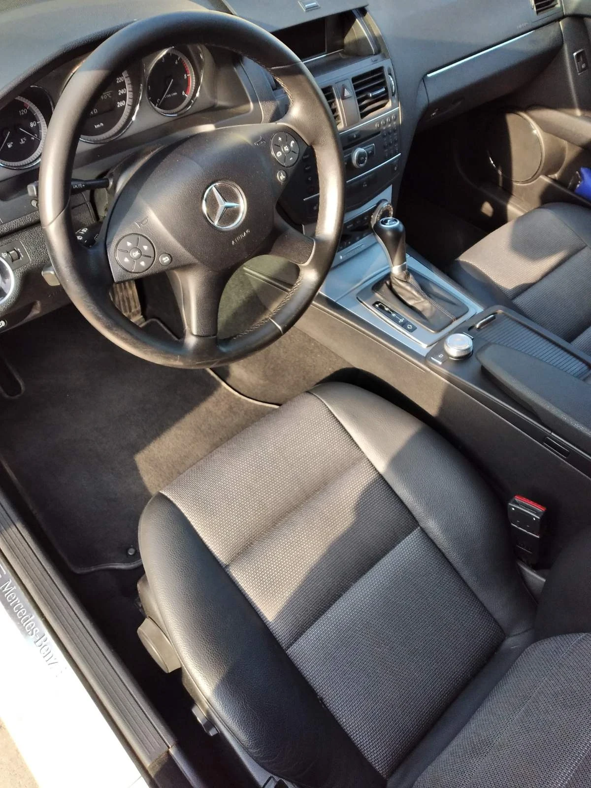 Mercedes-Benz C 200 Авангард - изображение 10