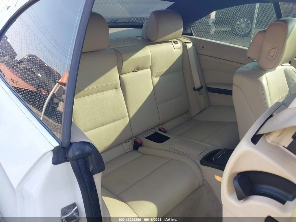 BMW 335 * CARFAX *    | Mobile.bg   8