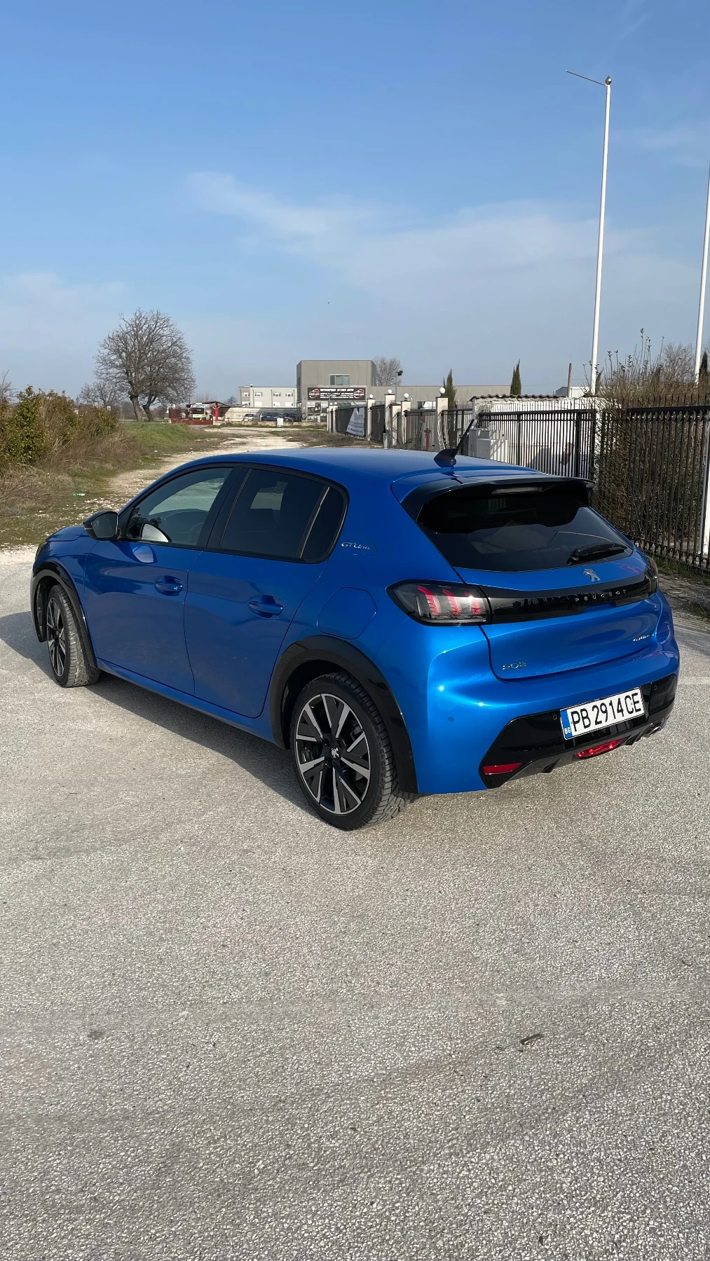 Peugeot 208 29000км GT LINE, снимка 11 - Автомобили и джипове - 52527914