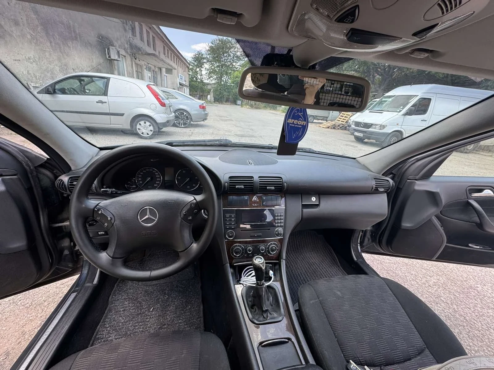 Mercedes-Benz C 200 | Mobile.bg � ����������� 11