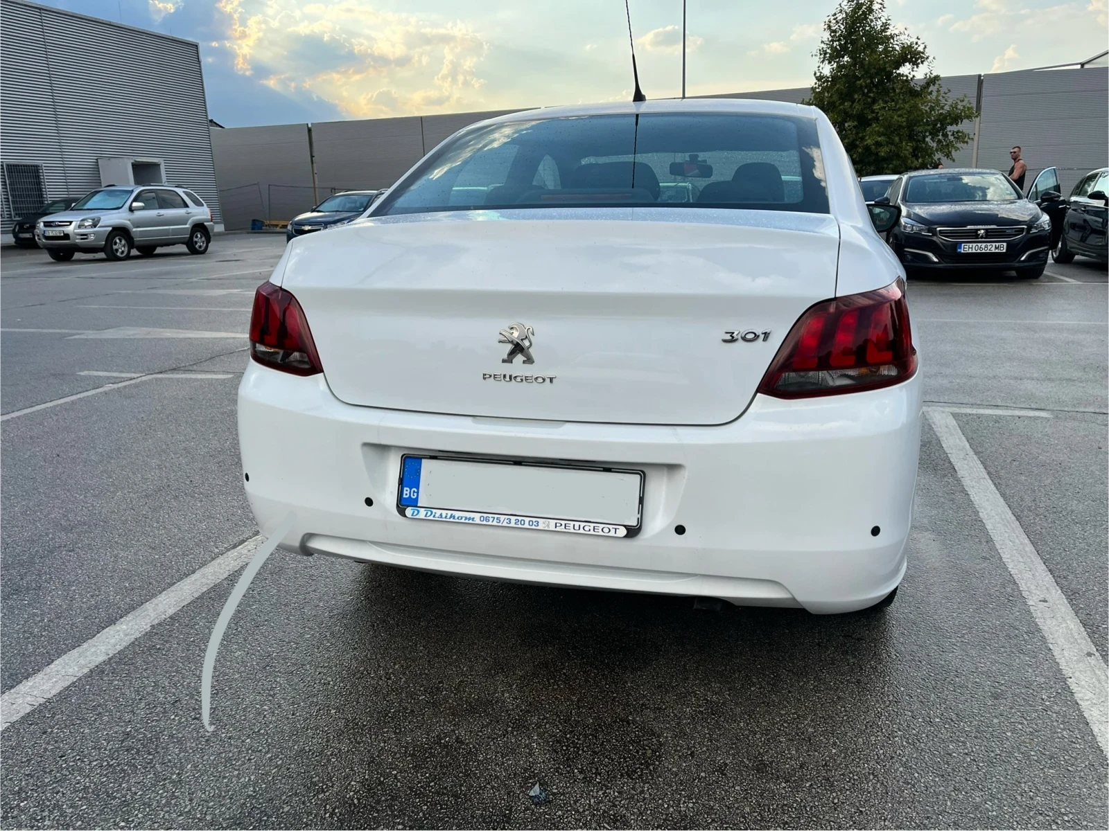 Peugeot 301 Allure  - изображение 8