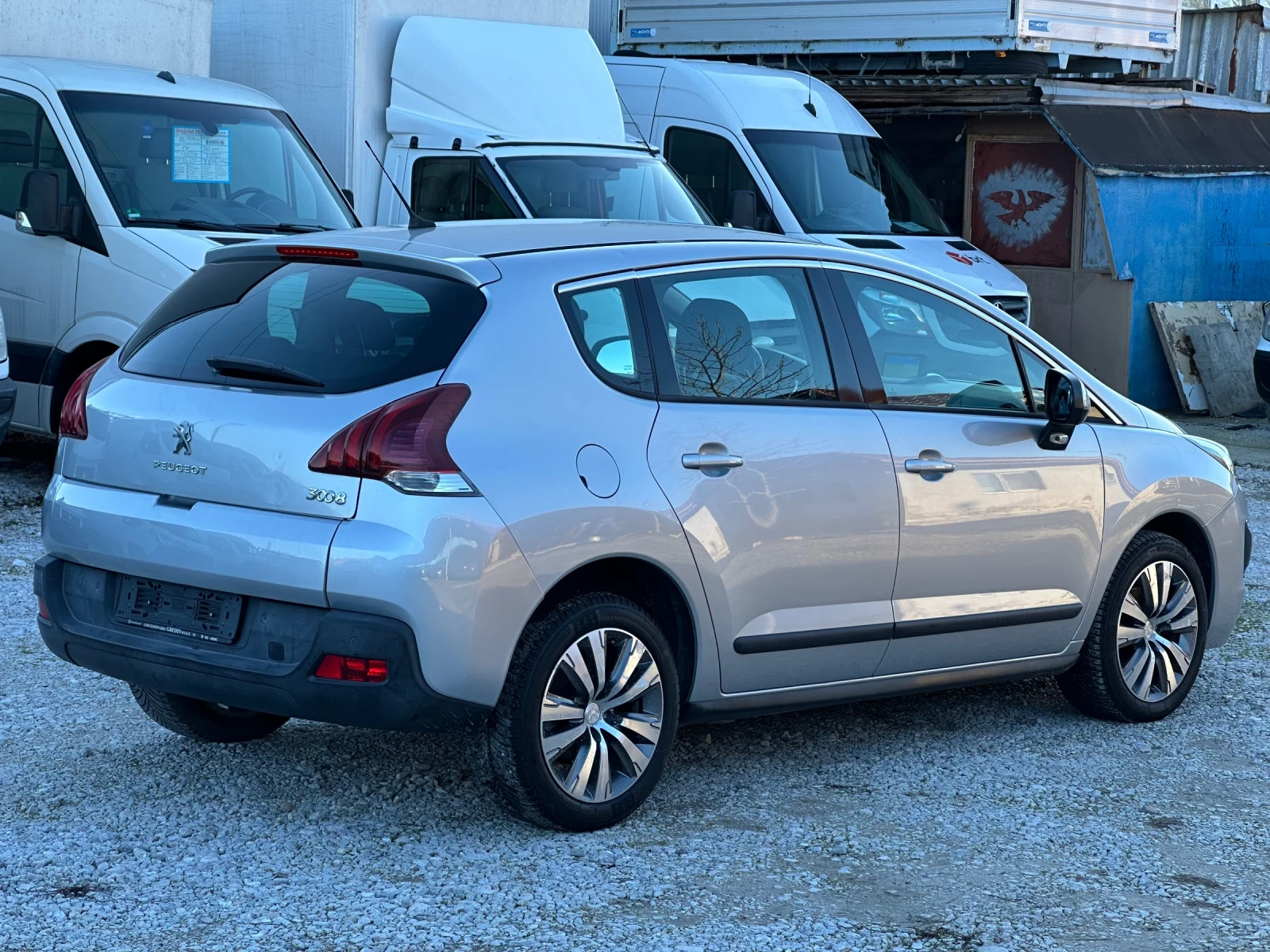 Peugeot 3008 1.6HDI - изображение 6