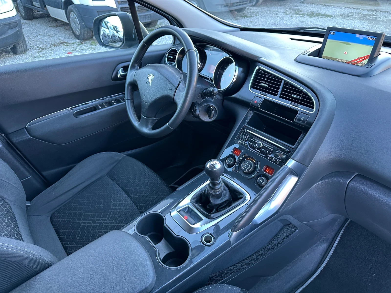 Peugeot 3008 1.6HDI - изображение 9