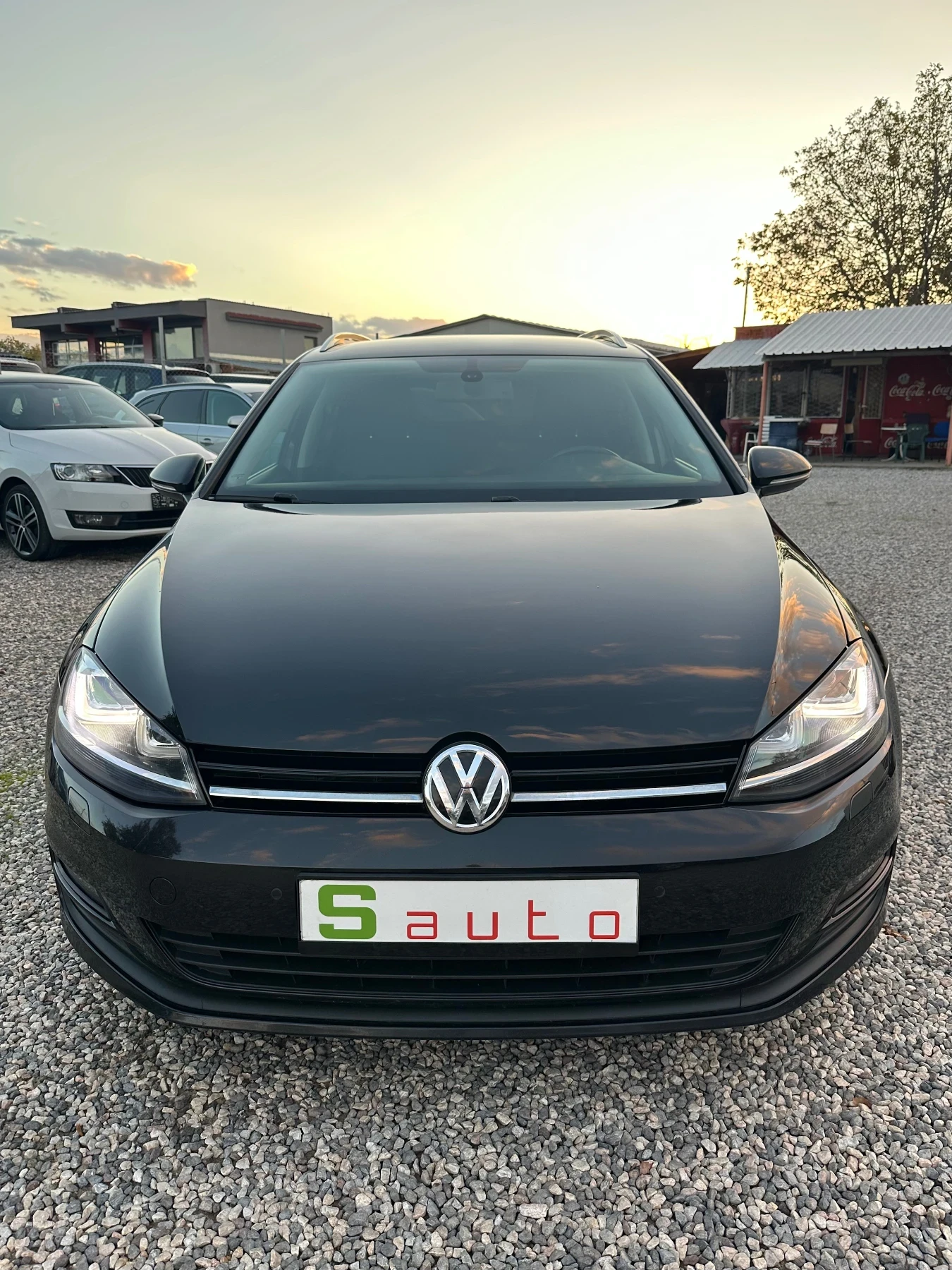 VW Golf 2.0TDI Highline, снимка 2 - Автомобили и джипове - 53951938
