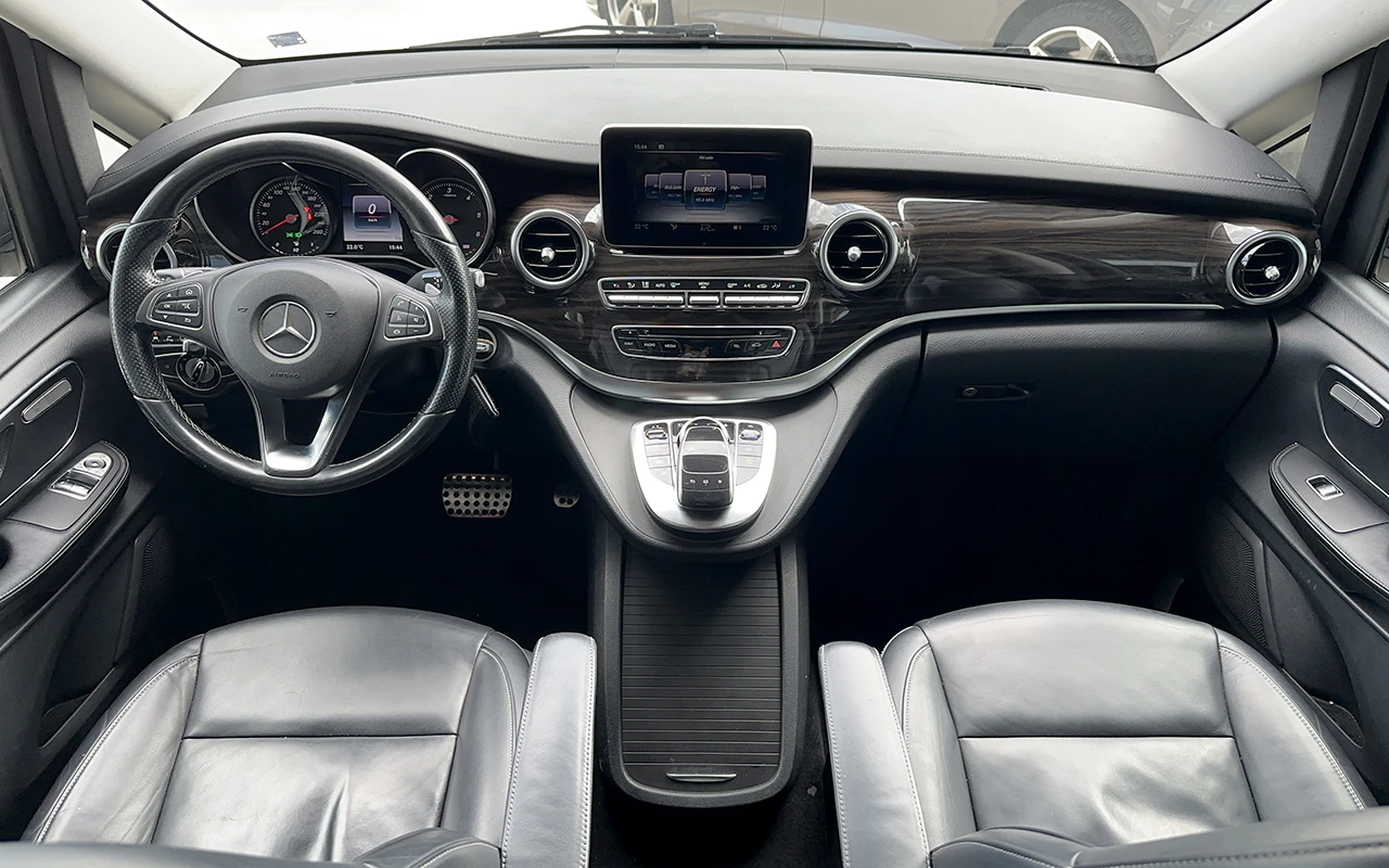 Mercedes-Benz V 300 V 250 d, снимка 5 - Автомобили и джипове - 54478521