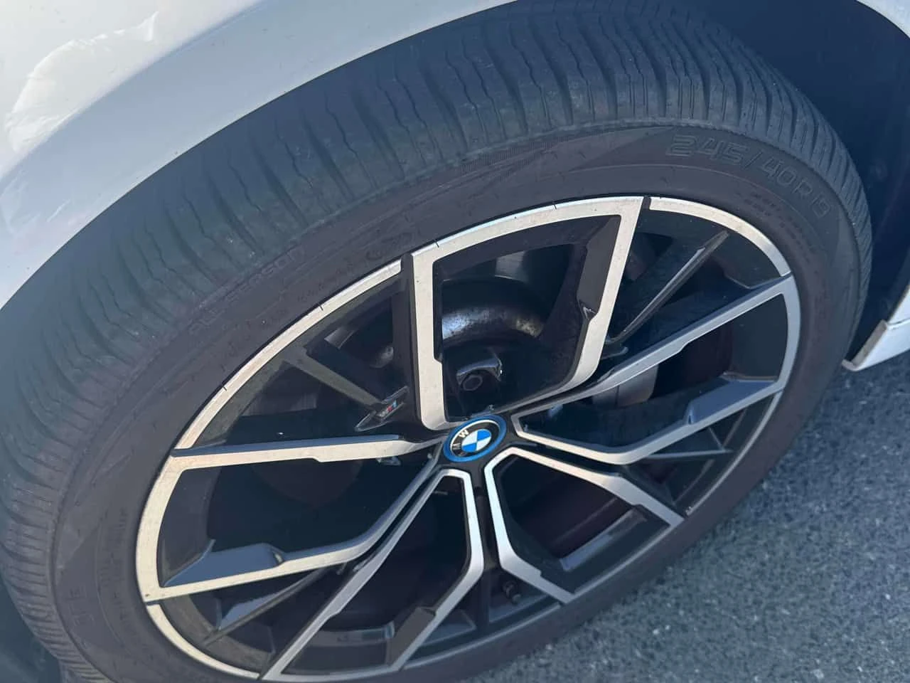 BMW 530E xDrive /360/M ПАКЕТ / АВТОКРЕДИТ, снимка 7 - Автомобили и джипове - 54701420