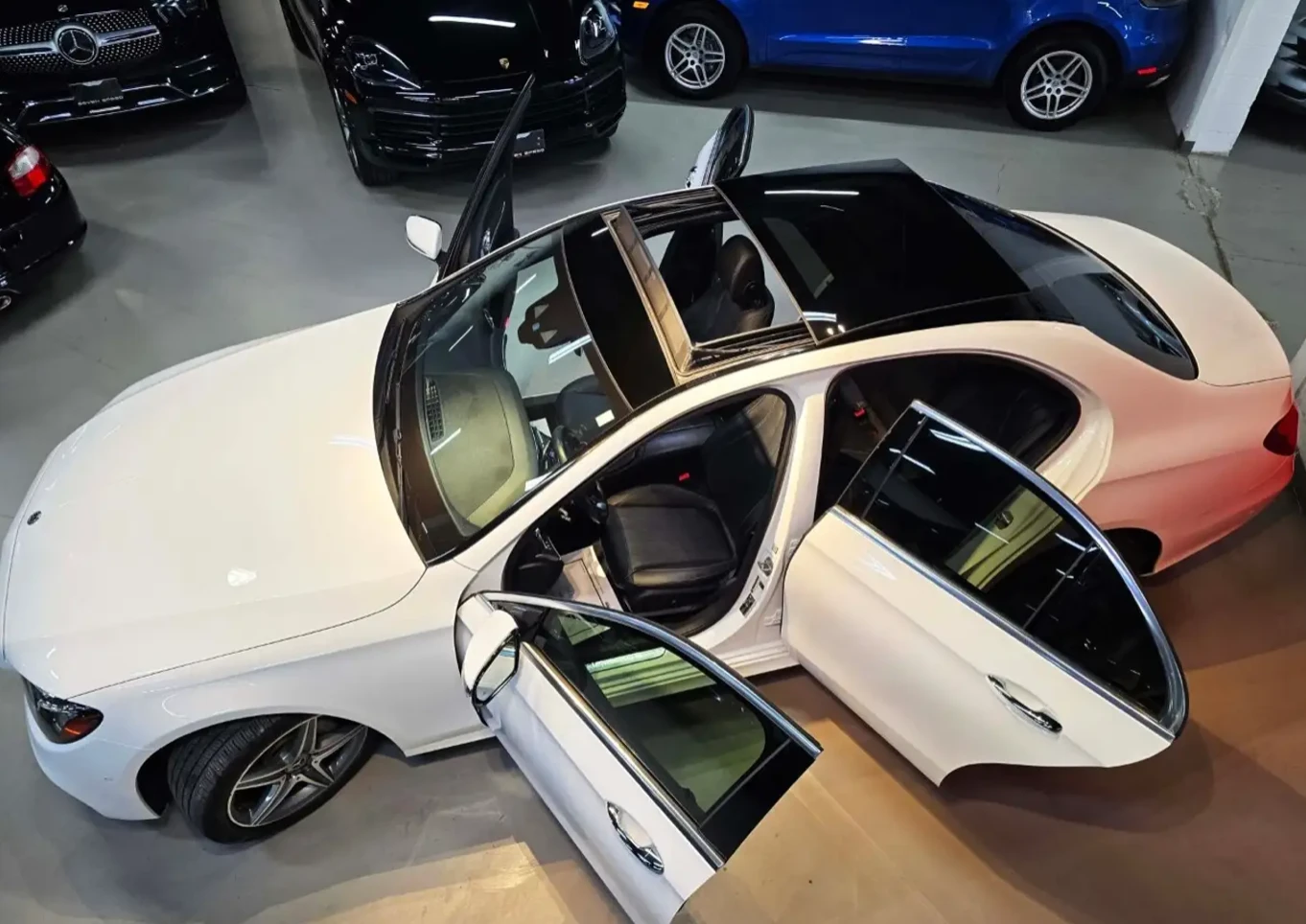 Mercedes-Benz E 300 DIGITAL, PANO, ЦЕНА ДО БГ , снимка 7 - Автомобили и джипове - 54810819