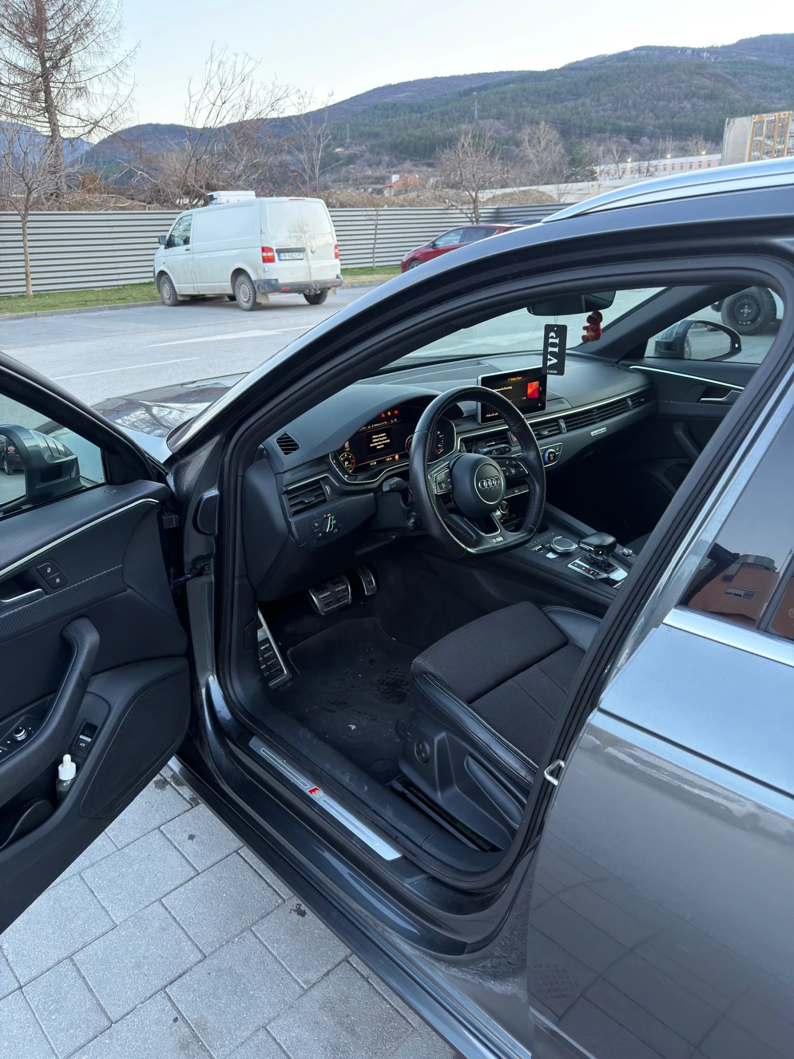 Audi A4, снимка 7 - Автомобили и джипове - 54887311