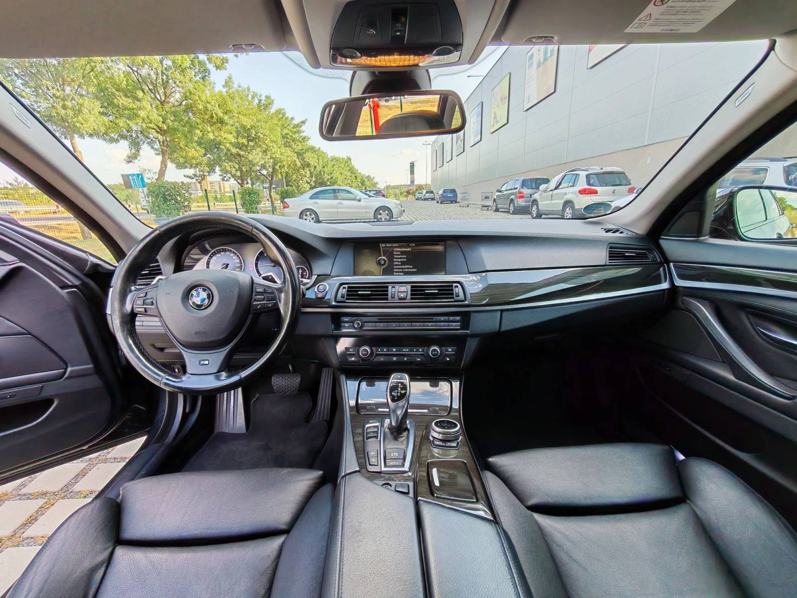BMW 530 xd, снимка 8 - Автомобили и джипове - 55131132