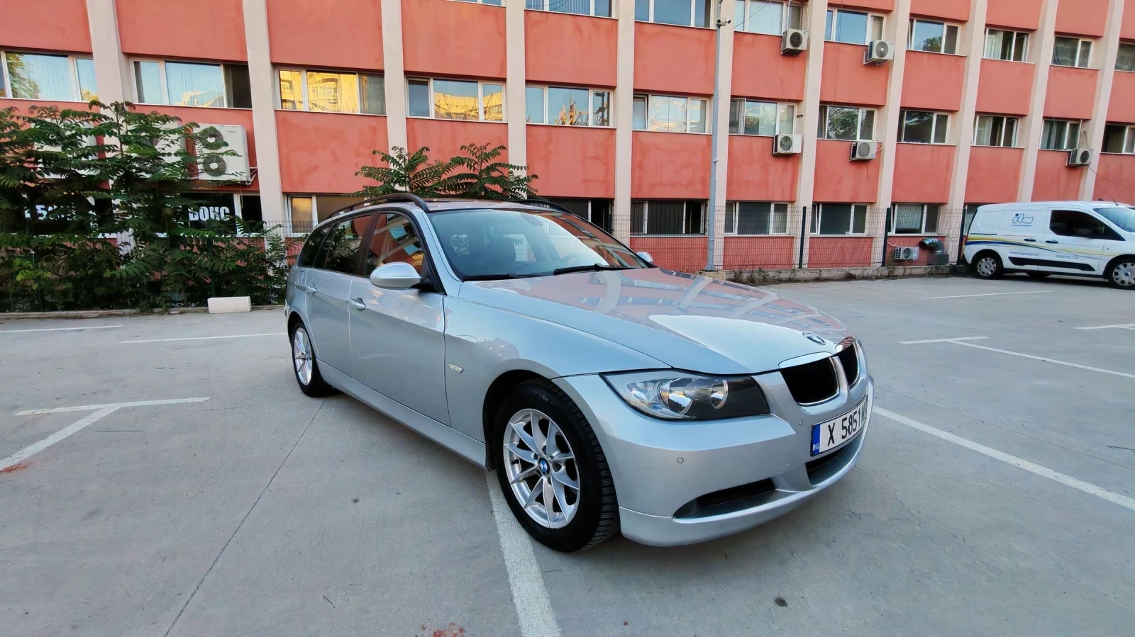 BMW 320 d, снимка 2 - Автомобили и джипове - 55131132