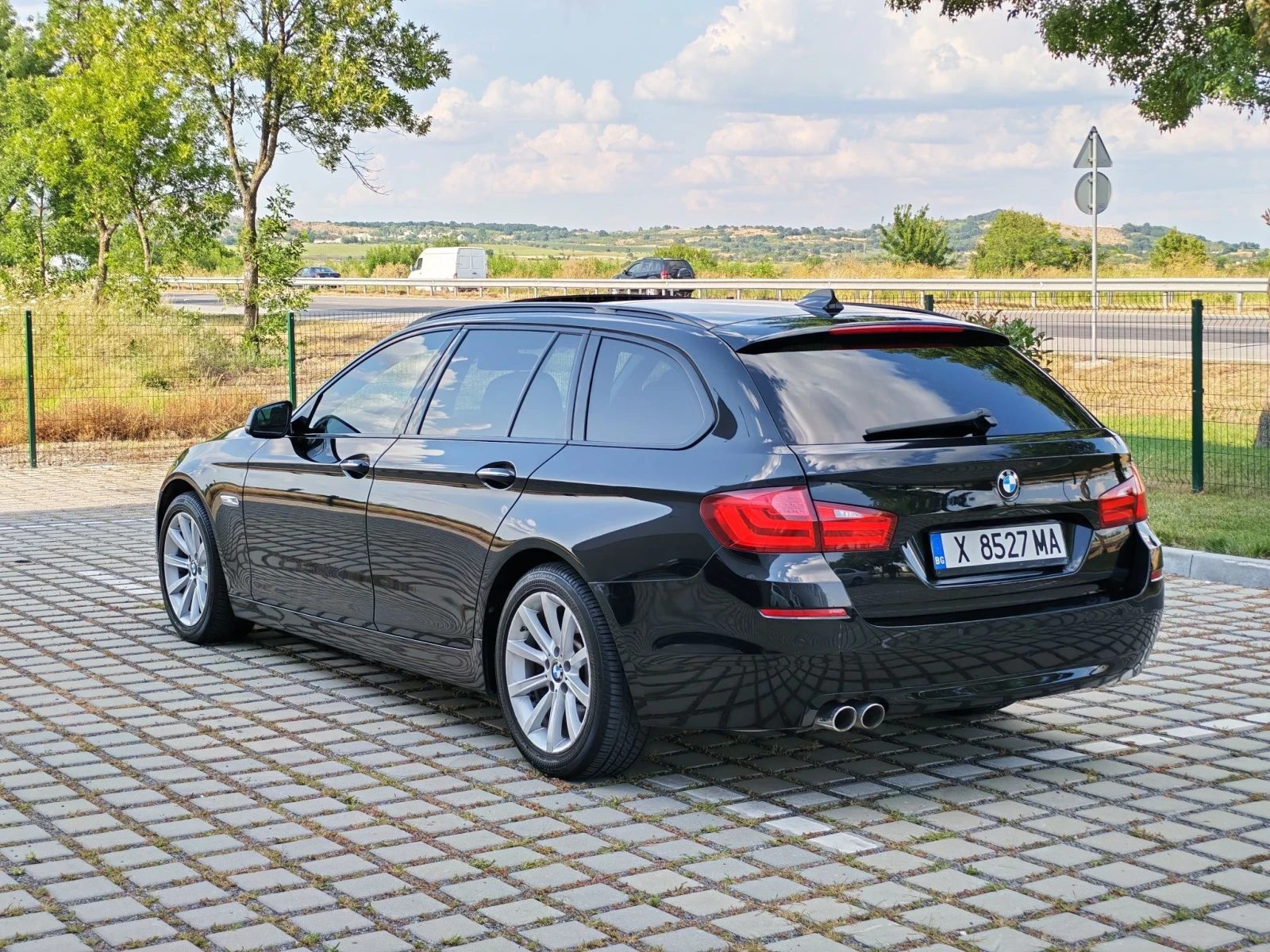 BMW 530 xd, снимка 5 - Автомобили и джипове - 55131132