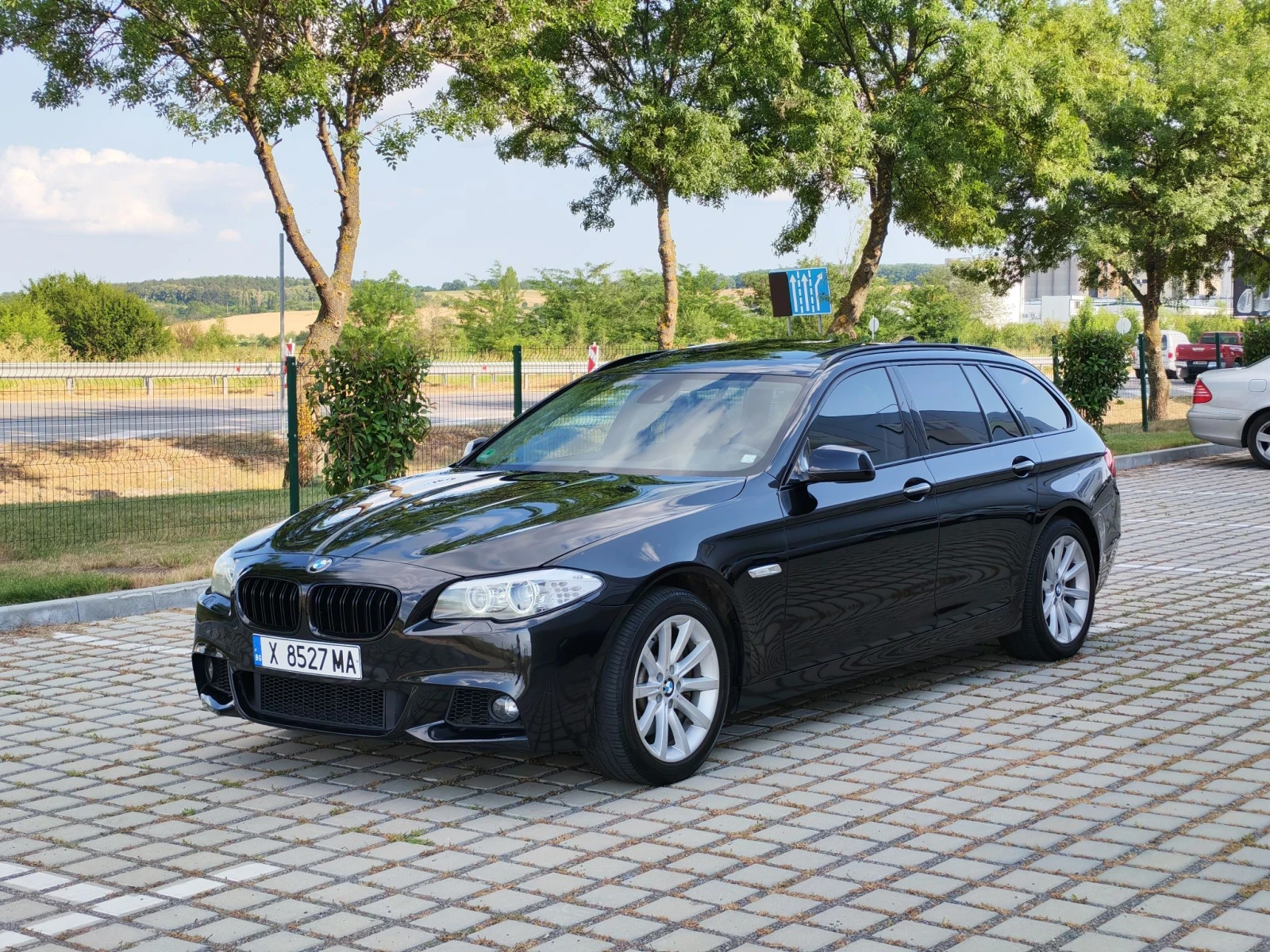 BMW 530 xd, снимка 10 - Автомобили и джипове - 55131132