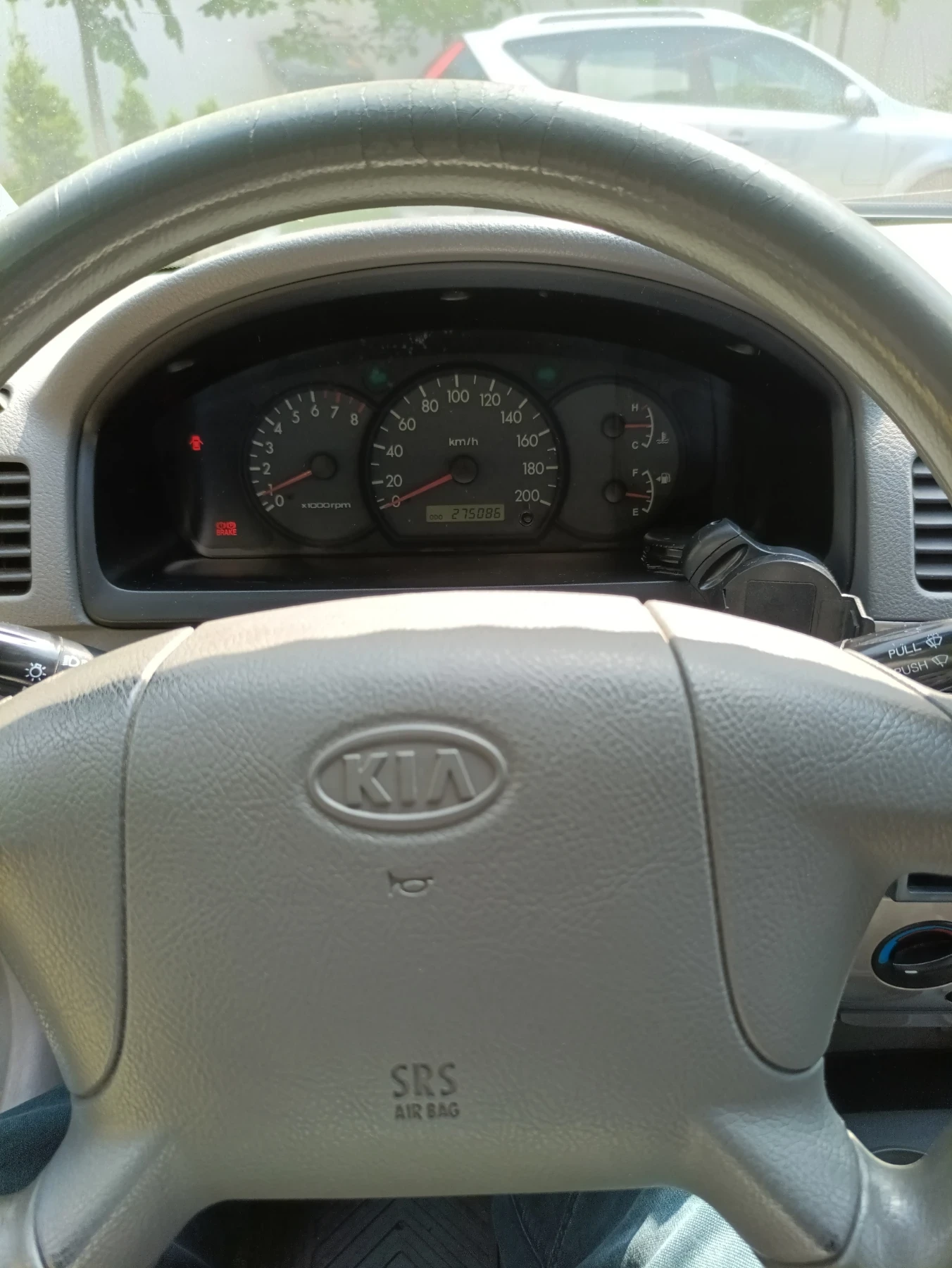 Kia Rio, снимка 7 - Автомобили и джипове - 55147063