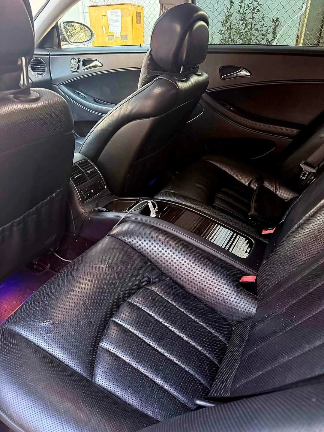 Mercedes-Benz CLS 320, снимка 8 - Автомобили и джипове - 55425460