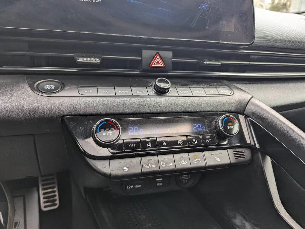 Hyundai Elantra N/ BOSE/ РЪЧКА/ , снимка 13 - Автомобили и джипове - 55540455