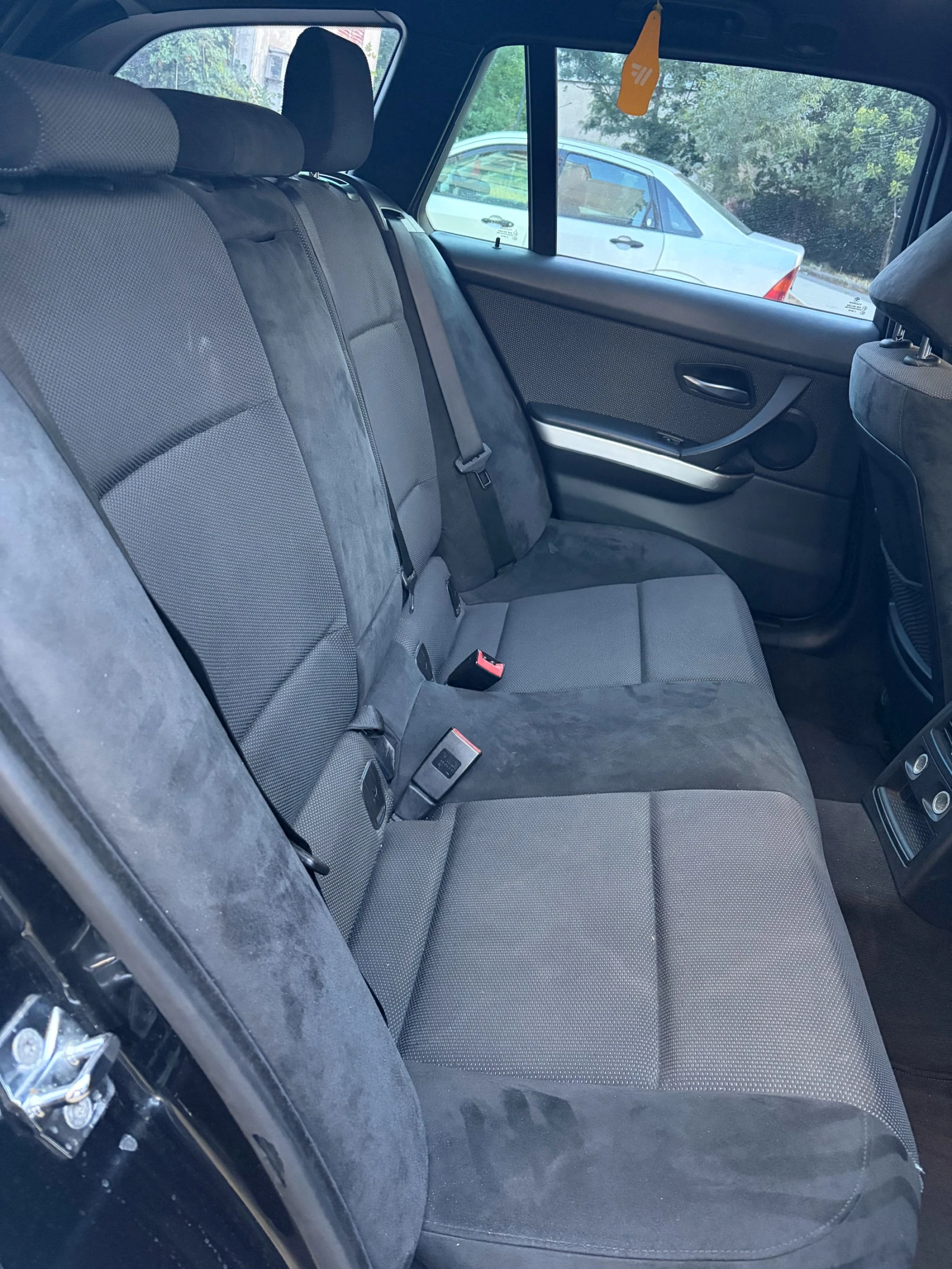 BMW 330 330XD, снимка 16 - Автомобили и джипове - 55879048