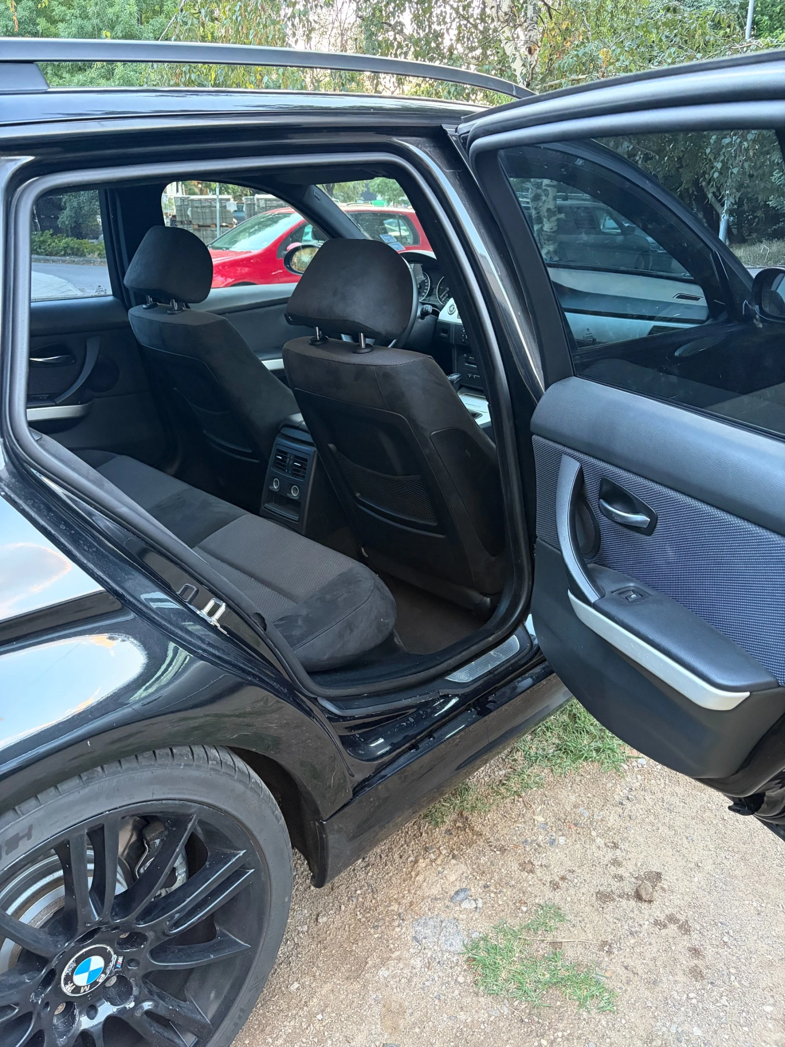 BMW 330 330XD, снимка 17 - Автомобили и джипове - 55879048