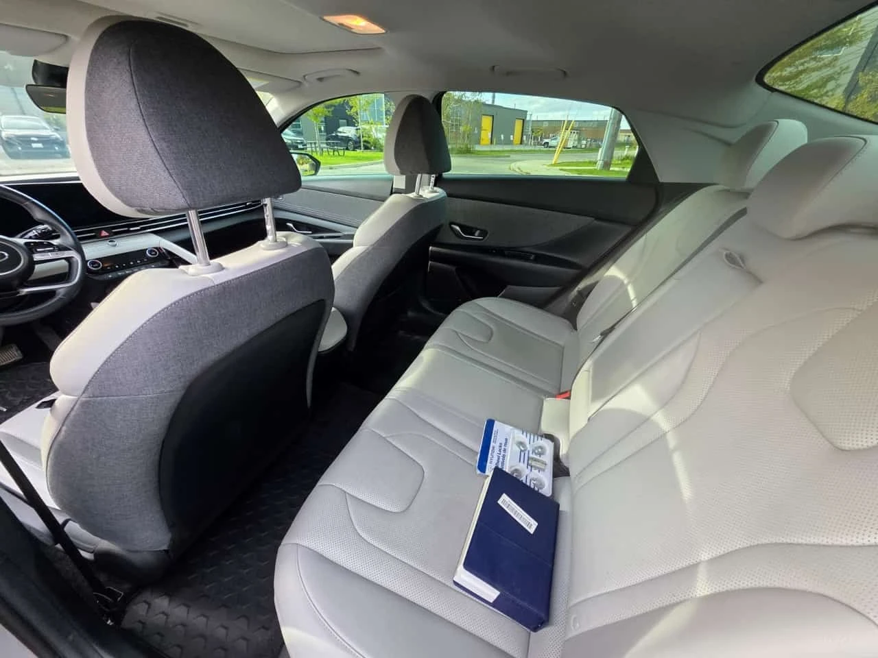 Hyundai Elantra * Luxury * CARFAX * ��� ������������ ������ | Mobile.bg � ����������� 14
