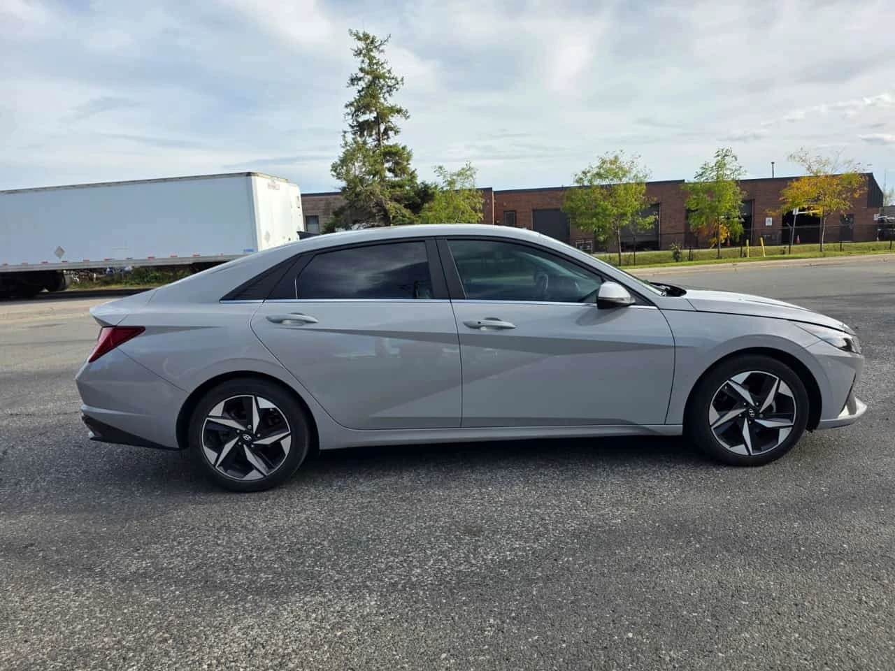 Hyundai Elantra * Luxury * CARFAX * ��� ������������ ������ | Mobile.bg � ����������� 3