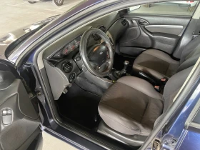Ford Focus 1.6i   4      | Mobile.bg    8