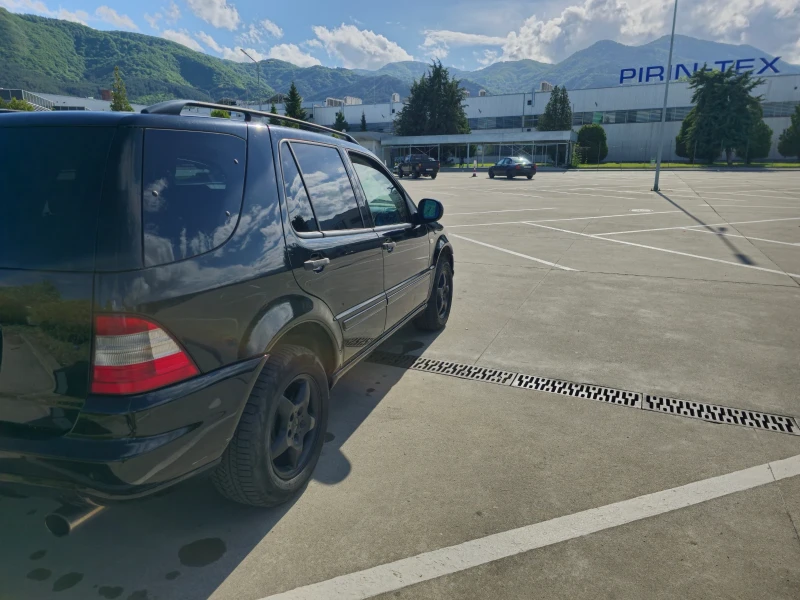 Mercedes-Benz ML 320, снимка 7 - Автомобили и джипове - 52297882